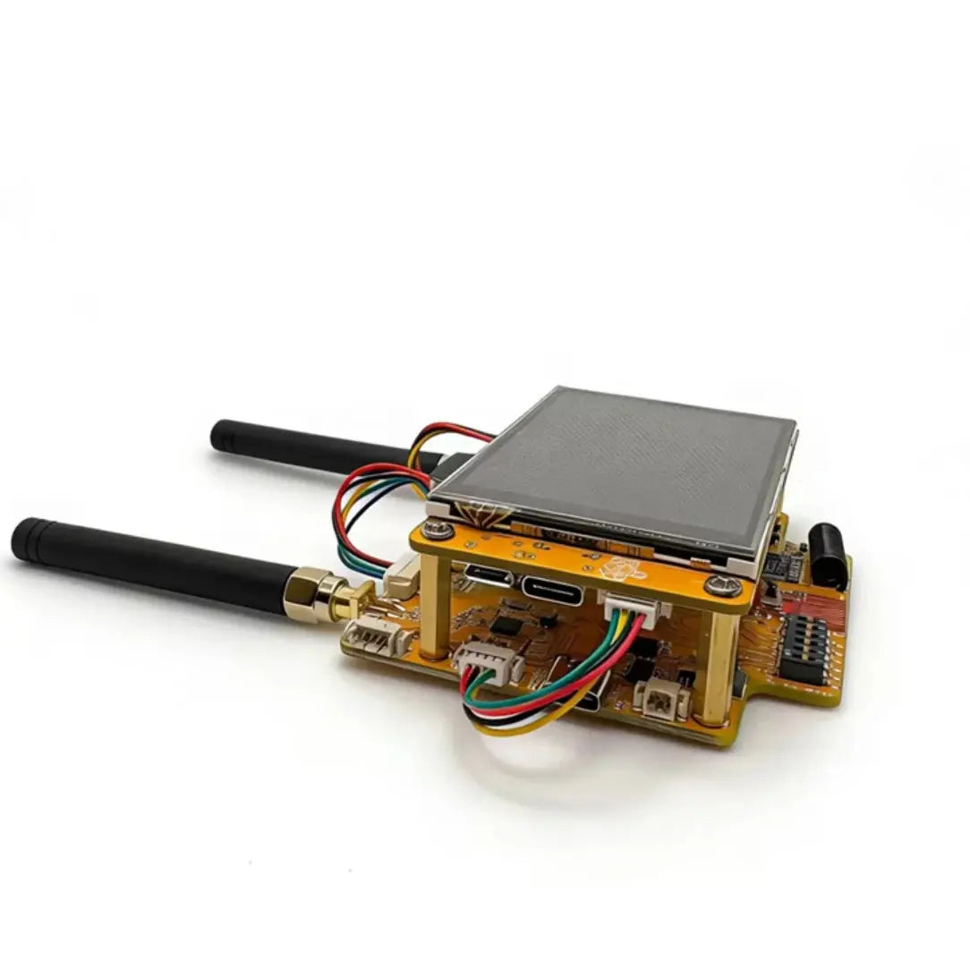 The NM-RF-Hat Companion Hat, Multi-Band RF for ESP32-2432S028 Bruce CYD CC1101 nRF24 PN532 IR TX/RX 433M OOK Power Mgmt TF Slot Smart_Life_Tech