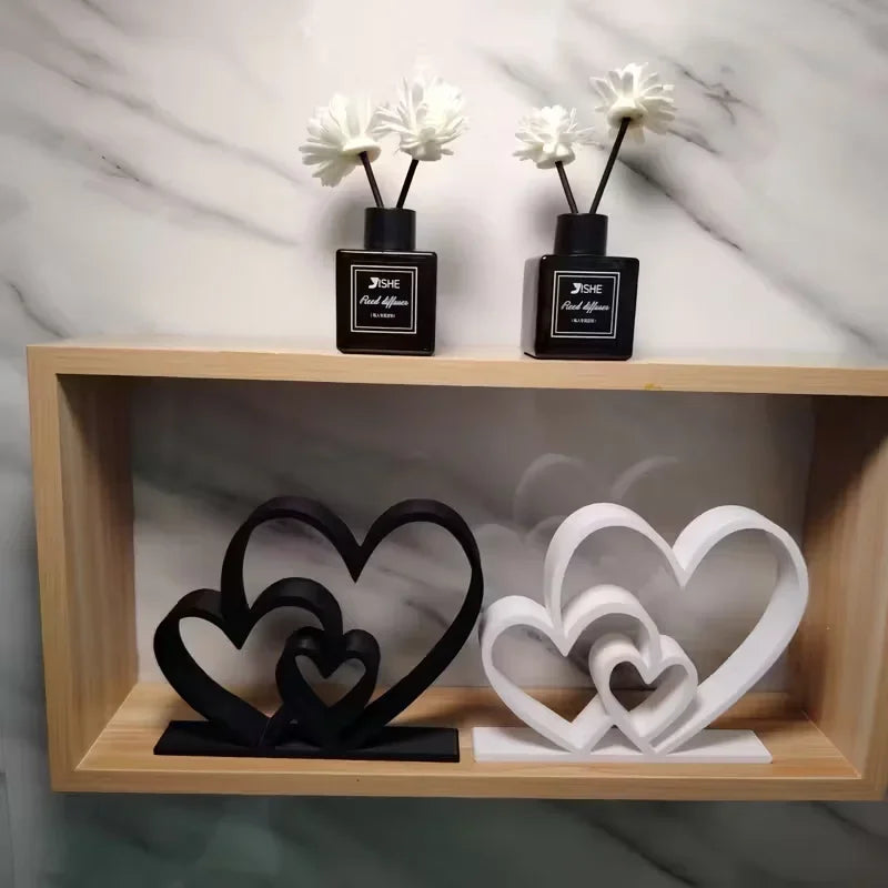 2026 New Heart-to-Heart Statue - Black & White Love Ornament, Desk & Bookshelf Decor, Valentine’s Gift, Home Decoration